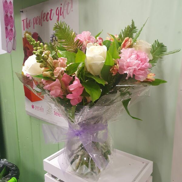 Flowers delivered to customer