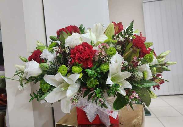 Flowers delivered to customer