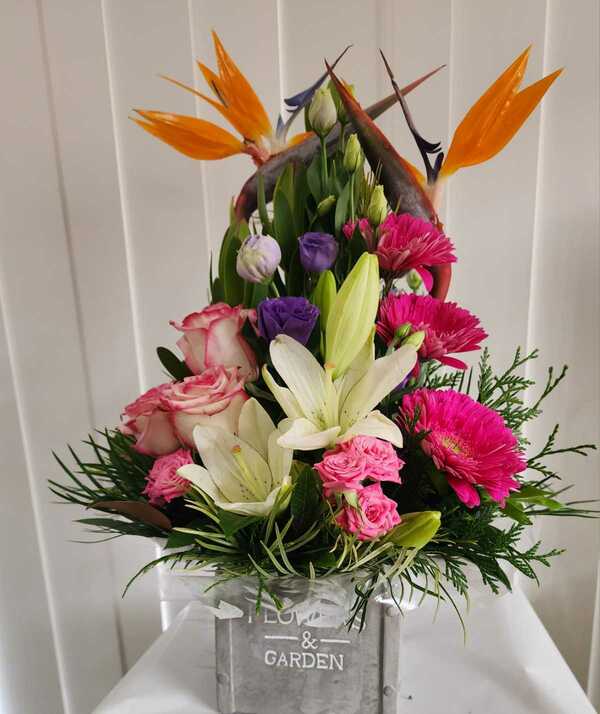 Flowers delivered to customer