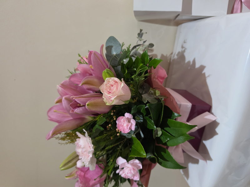 Flowers delivered to customer