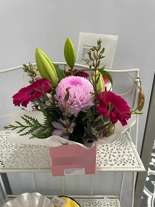 Flowers delivered to customer