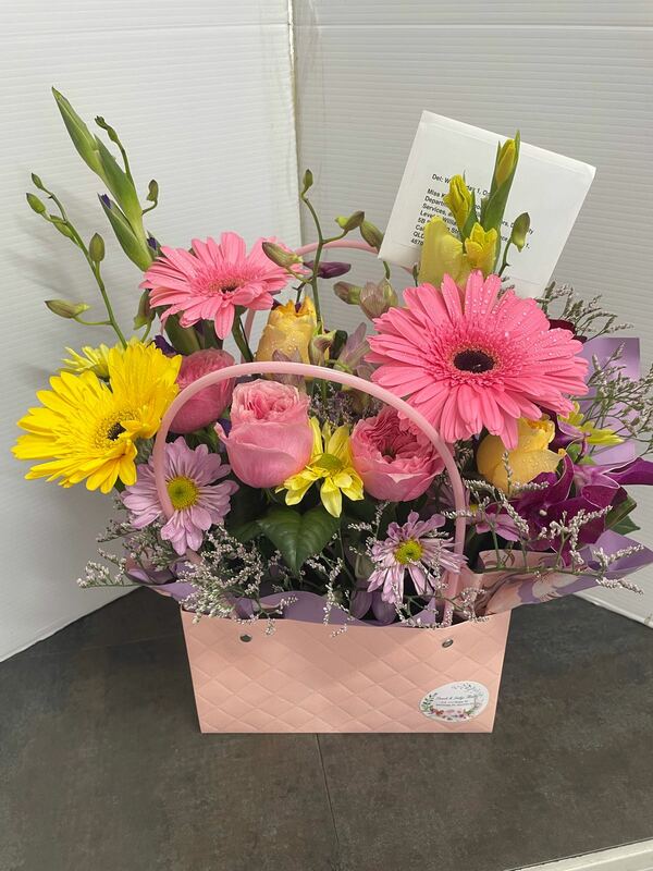 Flowers delivered to customer