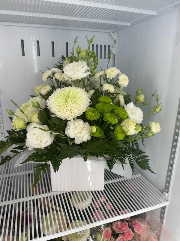 Flowers delivered to customer