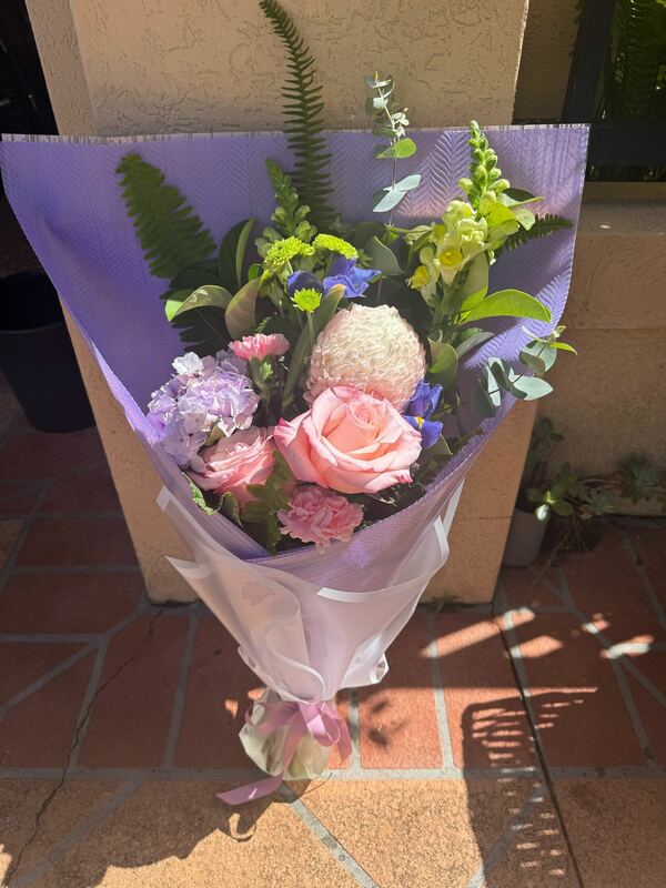 Flowers delivered to customer