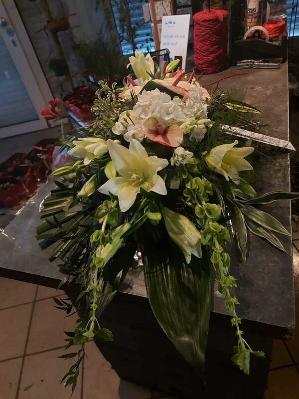 Flowers delivered to customer