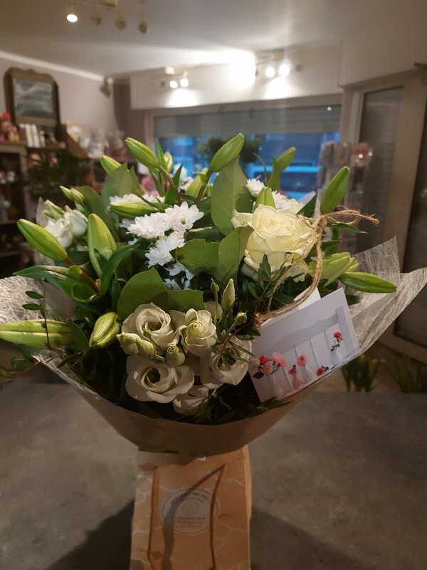 Flowers delivered to customer