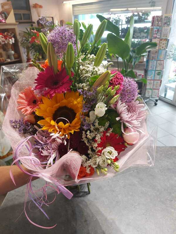 Flowers delivered to customer