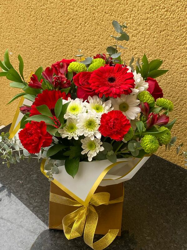 Flowers delivered to customer