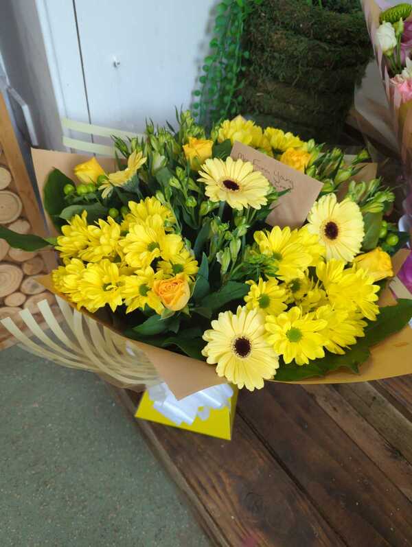 Flowers delivered to customer