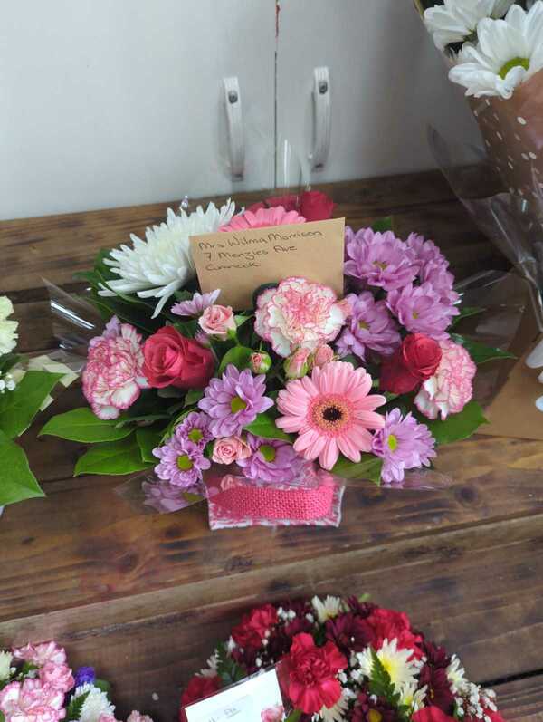 Flowers delivered to customer