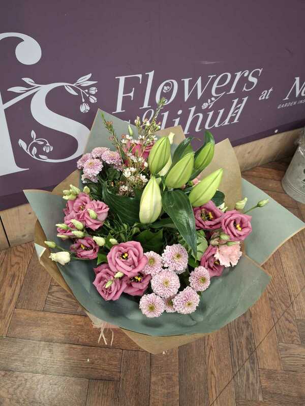 Flowers delivered to customer