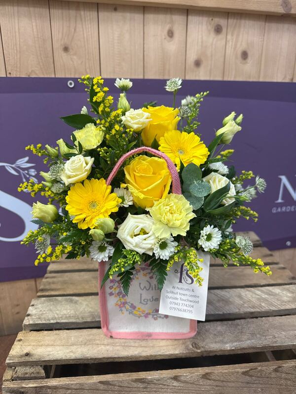 Flowers delivered to customer
