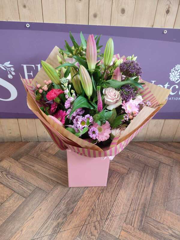 Flowers delivered to customer
