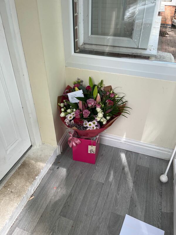 Flowers delivered to customer
