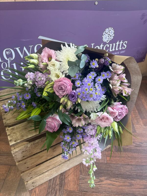 Flowers delivered to customer