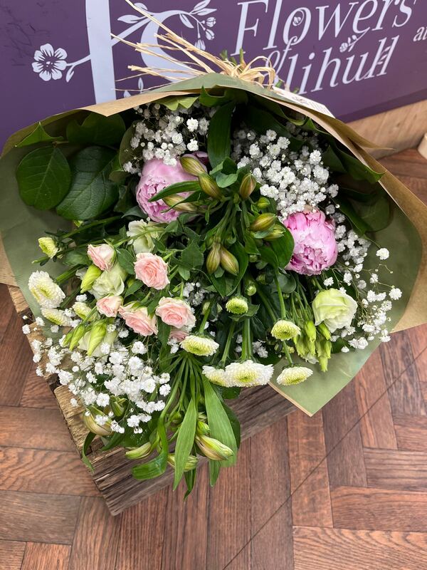 Flowers delivered to customer