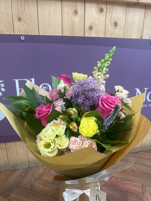 Flowers delivered to customer