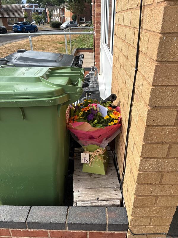 Flowers delivered to customer