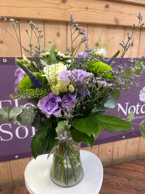 Flowers delivered to customer