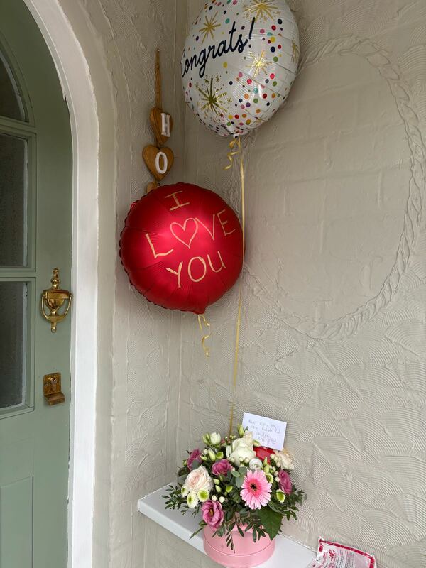 Flowers delivered to customer