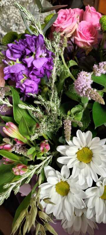 Flowers delivered to customer