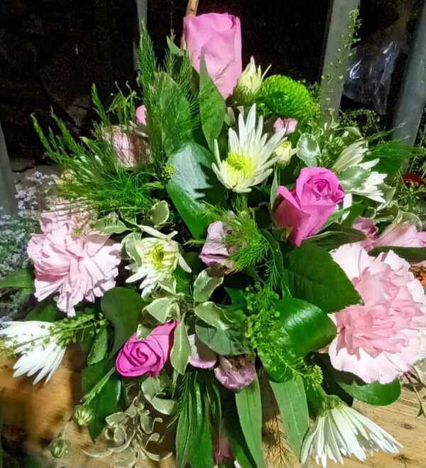 Flowers delivered to customer