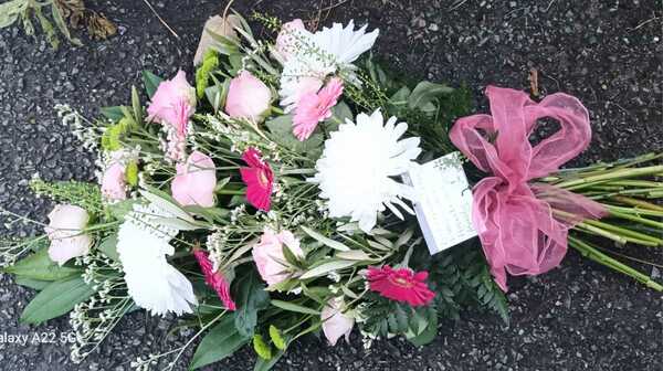 Flowers delivered to customer