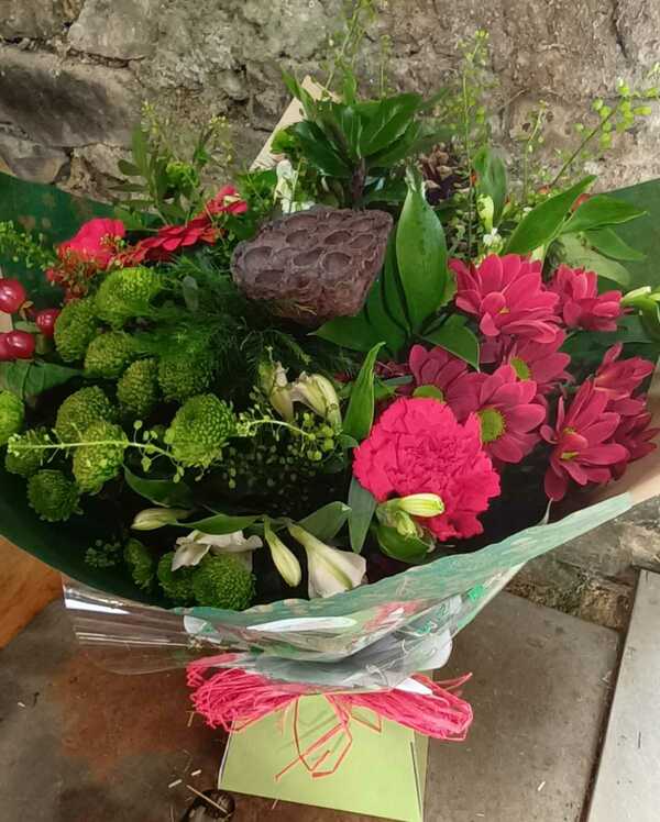 Flowers delivered to customer