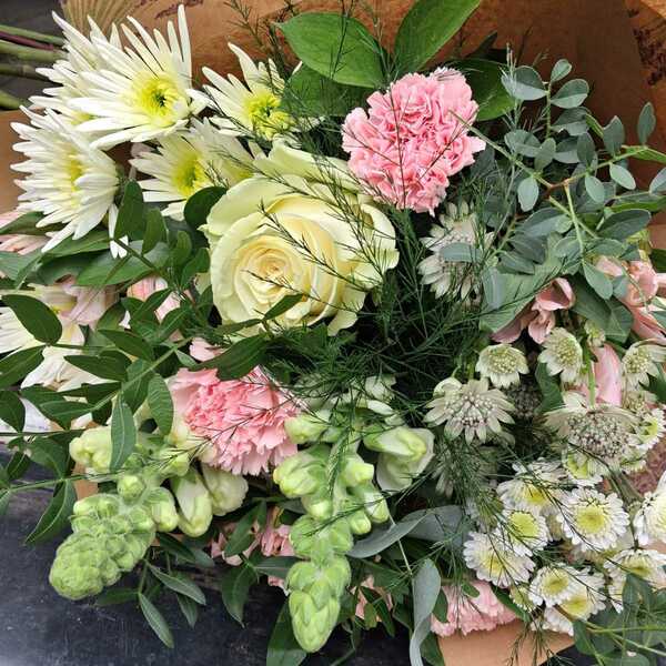 Flowers delivered to customer