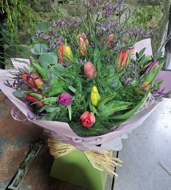 Flowers delivered to customer