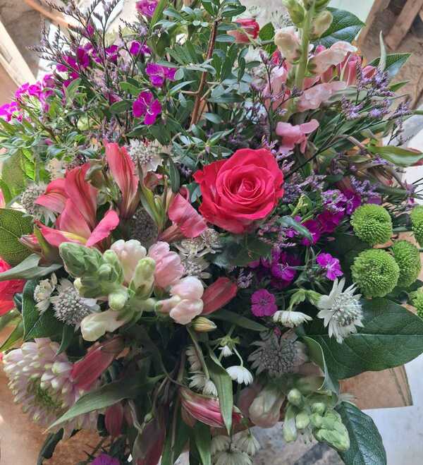Flowers delivered to customer