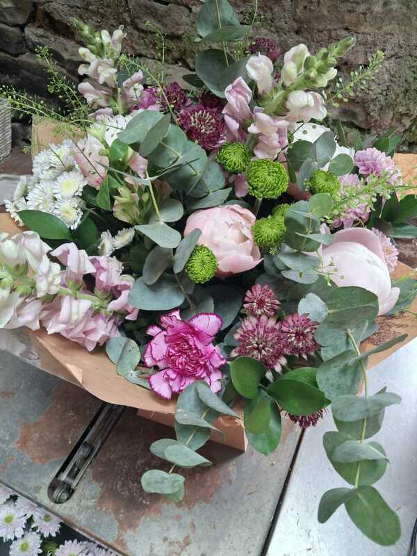 Flowers delivered to customer