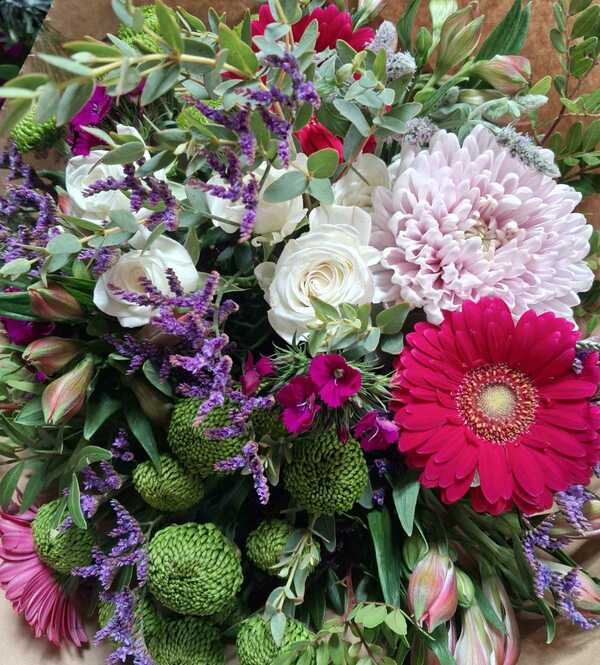 Flowers delivered to customer