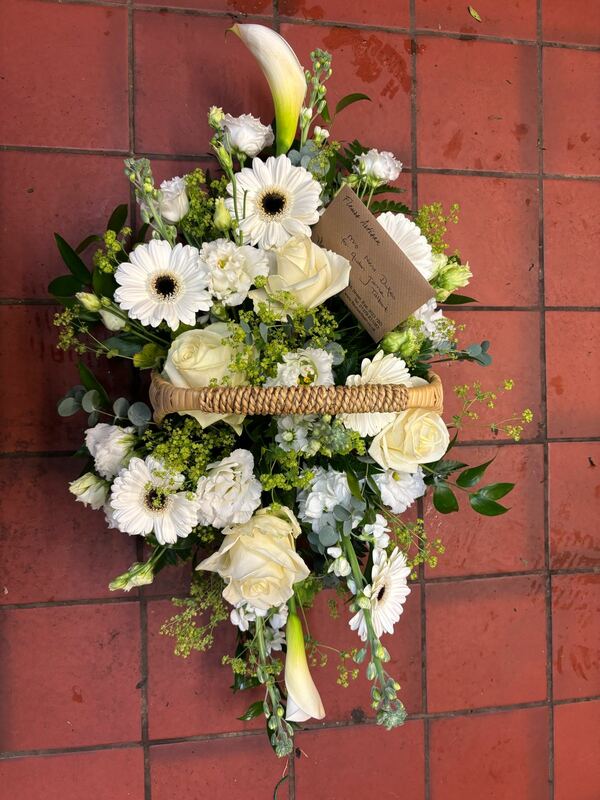 Flowers delivered to customer