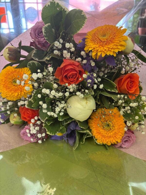Flowers delivered to customer