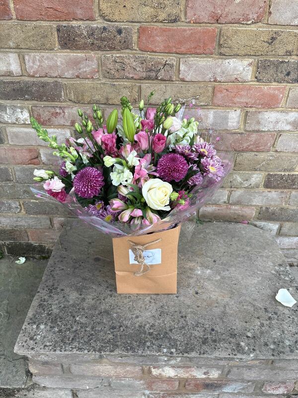 Flowers delivered to customer