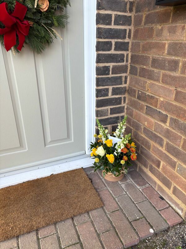 Flowers delivered to customer