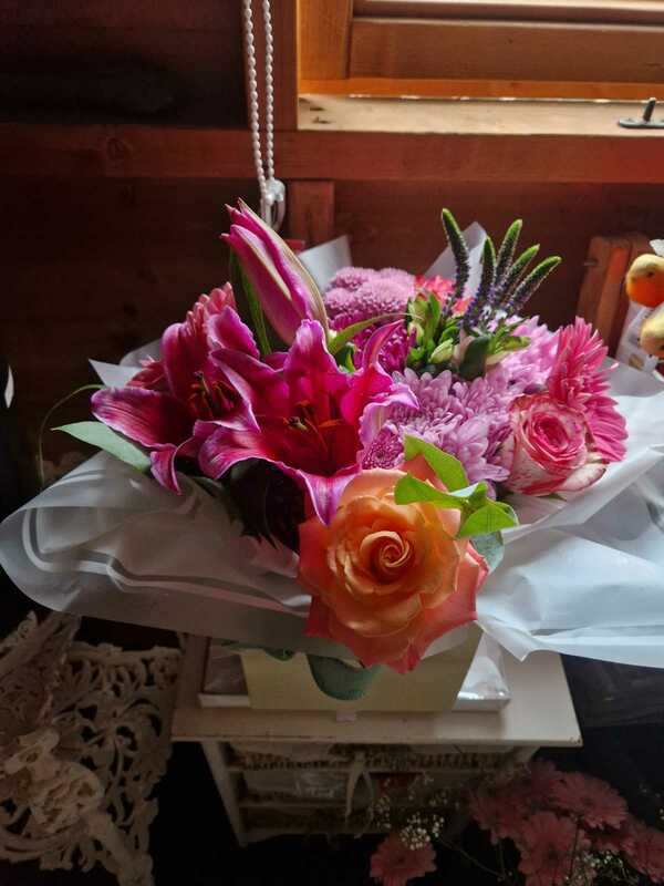 Flowers delivered to customer