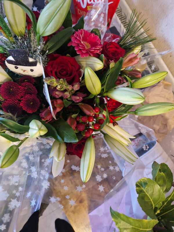 Flowers delivered to customer
