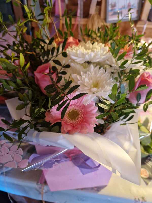 Flowers delivered to customer