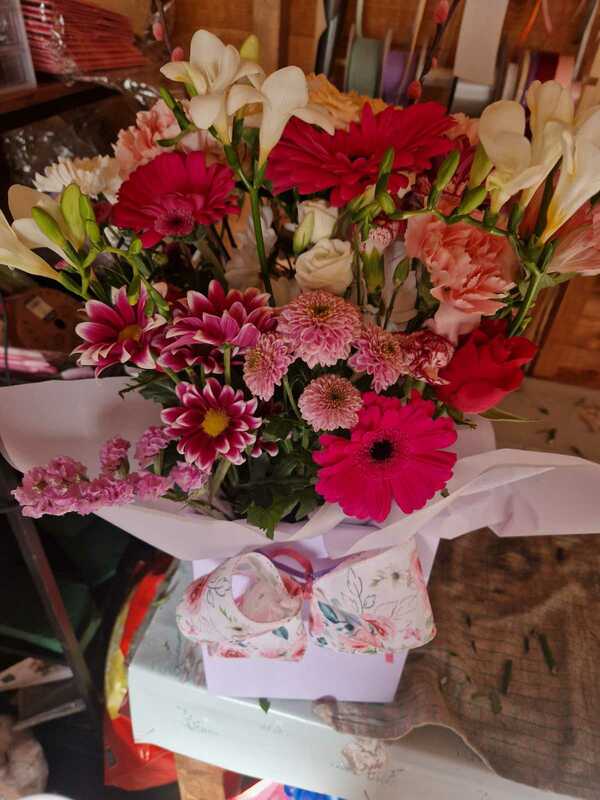 Flowers delivered to customer