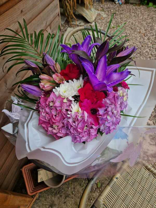 Flowers delivered to customer