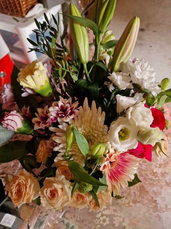 Flowers delivered to customer