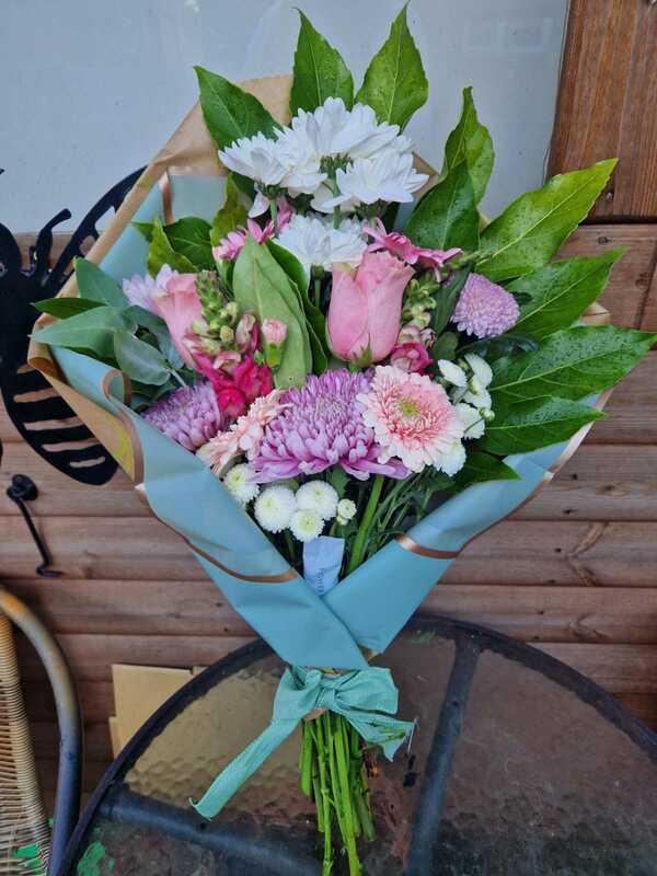 Flowers delivered to customer