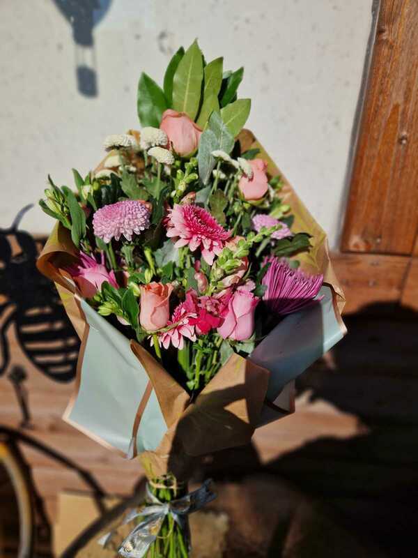 Flowers delivered to customer