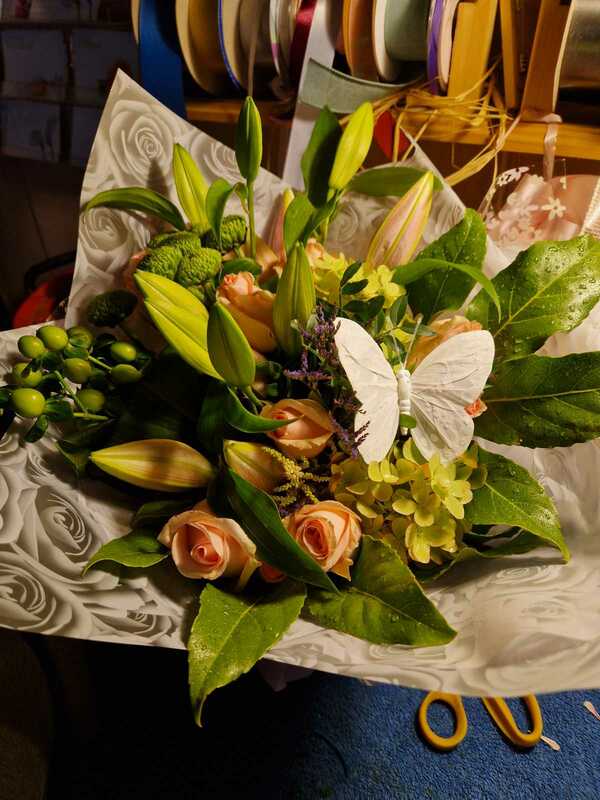 Flowers delivered to customer