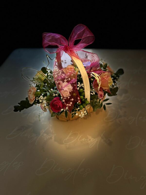 Flowers delivered to customer