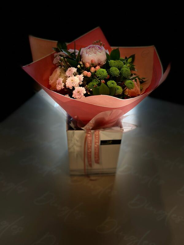 Flowers delivered to customer