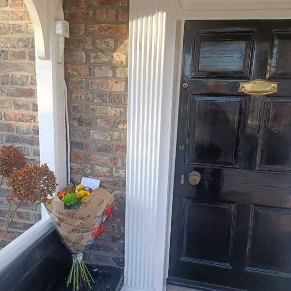 Flowers delivered to customer