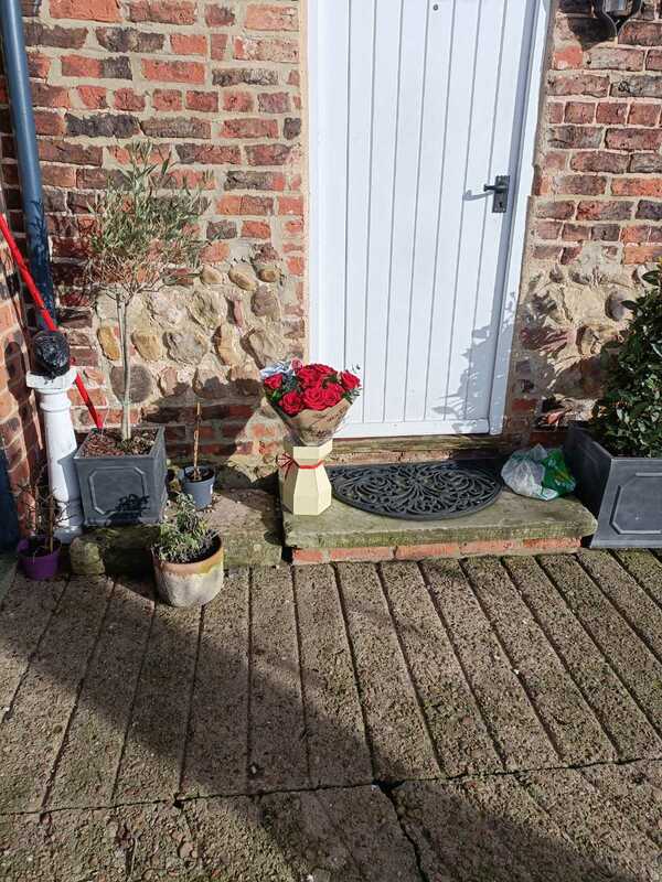 Flowers delivered to customer